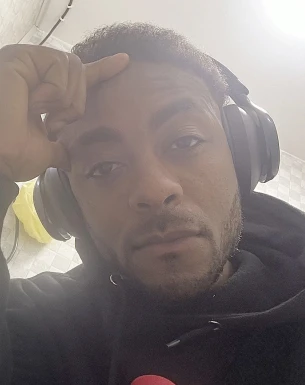 American men looking for love