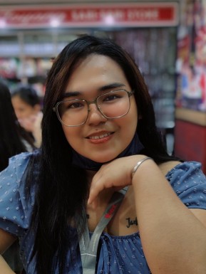 Thai ladyboys for dating / Ladyboys from Philippines for dating