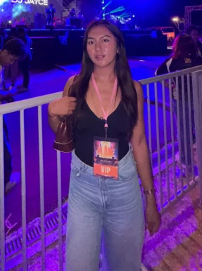 Thai ladyboys for dating / Ladyboys from Philippines for dating