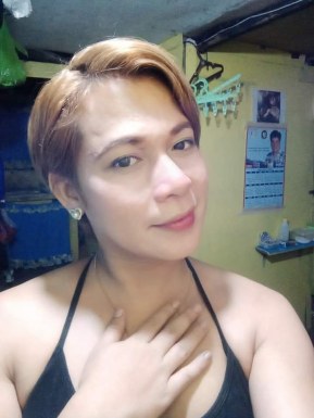 <span>Kaka, 44</span>&nbsp;<span style='width: 25px; height: 16px; float: right; background-image: url(/bitmaps/flags_small/PH.PNG)'>&nbsp;</span><br><span>Silay, Philippines</span>&nbsp;<input type='button' class='joinbtn' style='float: right' value='JOIN NOW' />