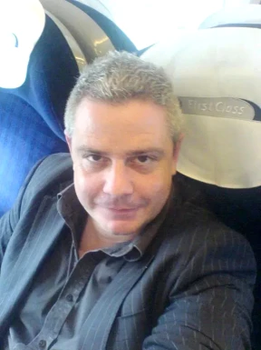 <span>Dylan, 52</span> <span style='width: 25px; height: 16px; float: right; background-image: url(/bitmaps/flags_small/UK.PNG)'> </span><br><span>Oxford, United Kingdom</span> <input type='button' class='joinbtn' style='float: right' value='JOIN NOW' />