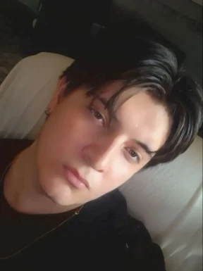 Spanish men looking for love