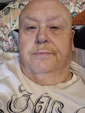 English men looking for love