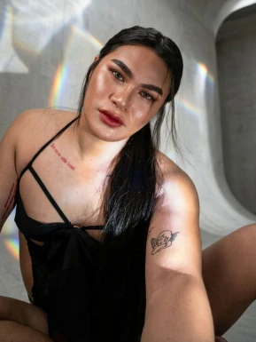 Thai ladyboys for dating / Ladyboys from Philippines for dating